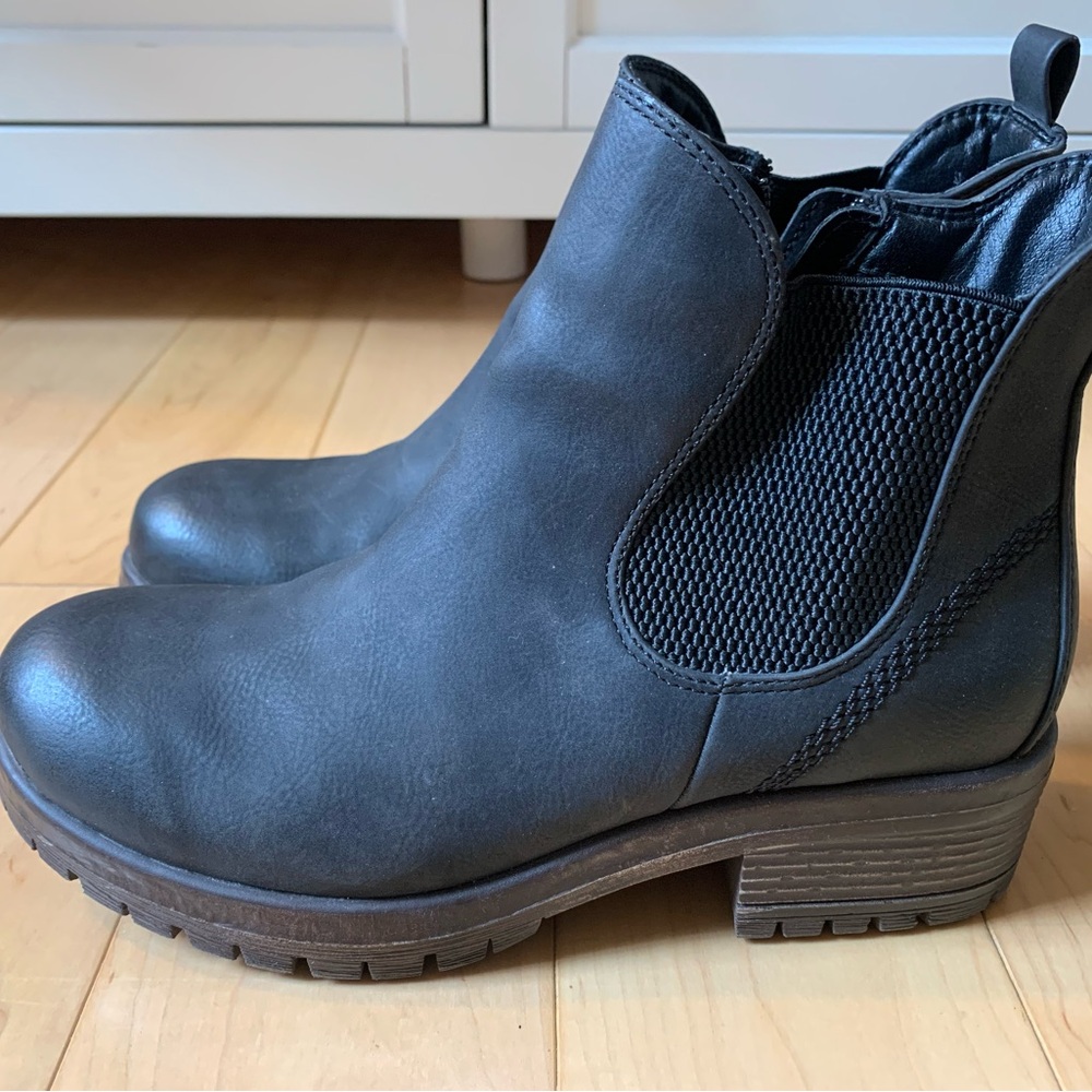 Crown Vintage Black Ankle Booties